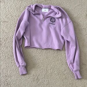 Hollister Women's Purple Cropped Hoodie